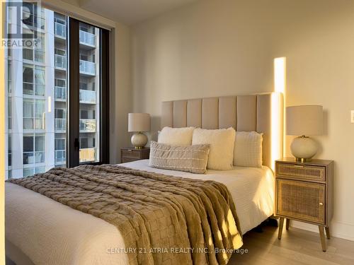 4502 - 8 Cumberland Street, Toronto, ON - Indoor Photo Showing Bedroom