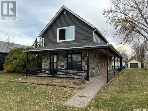 127 Fourth Avenue E, Canora, SK - Outdoor