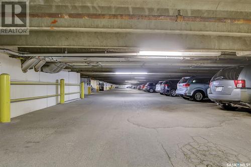 621 4045 Rae Street, Regina, SK - Indoor Photo Showing Garage