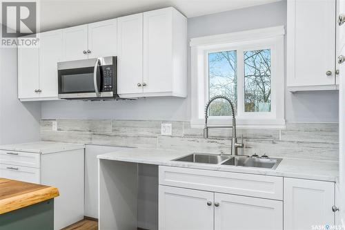 Crawford Acreage Red Deer Hill Road, Prince Albert Rm No. 461, SK - Indoor Photo Showing Kitchen With Double Sink