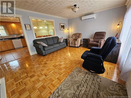 646 5 Ieme, Grand Falls, NB - Indoor Photo Showing Living Room