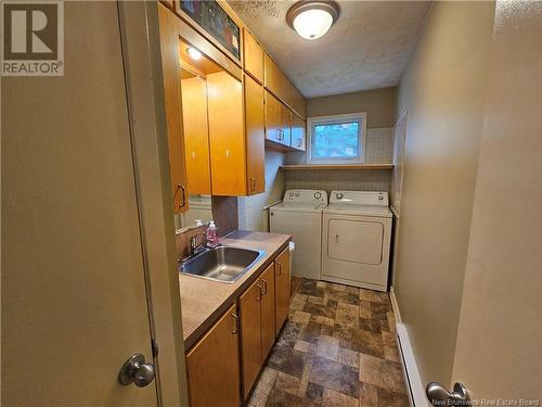 646 5 Ieme, Grand Falls, NB - Indoor Photo Showing Laundry Room