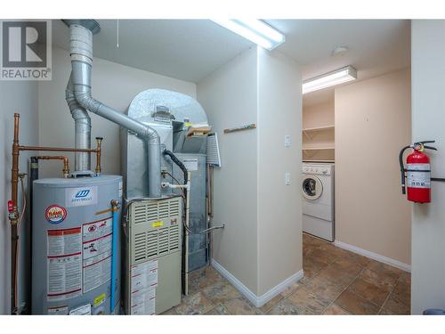 418 Ridge Road, Penticton, BC - Indoor Photo Showing Basement