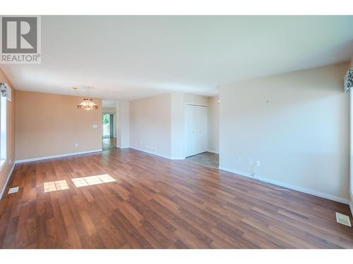 418 Ridge Road, Penticton, BC - Indoor Photo Showing Other Room