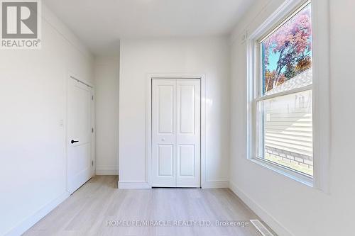 971 Ormsby Street, London, ON - Indoor Photo Showing Other Room