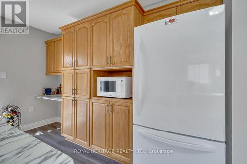 27 South Maloney Street, Marmora And Lake, ON - Indoor Photo Showing Kitchen