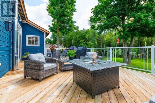 126 Maple Court, Shelburne, ON - Outdoor With Deck Patio Veranda With Exterior