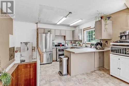 126 Maple Court, Shelburne, ON - Indoor Photo Showing Kitchen