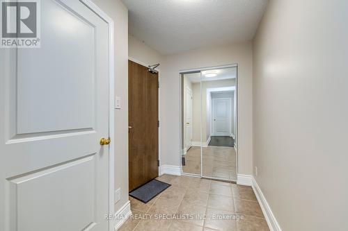 702 - 9 George Street, Brampton, ON - Indoor Photo Showing Other Room