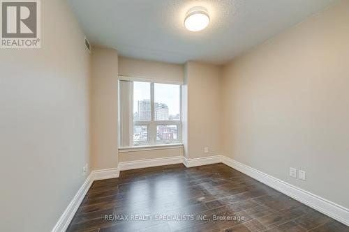 702 - 9 George Street, Brampton, ON - Indoor Photo Showing Other Room