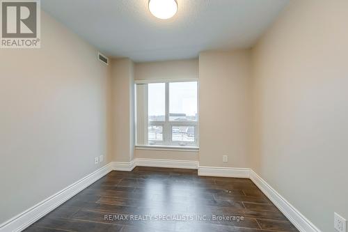 702 - 9 George Street, Brampton, ON - Indoor Photo Showing Other Room