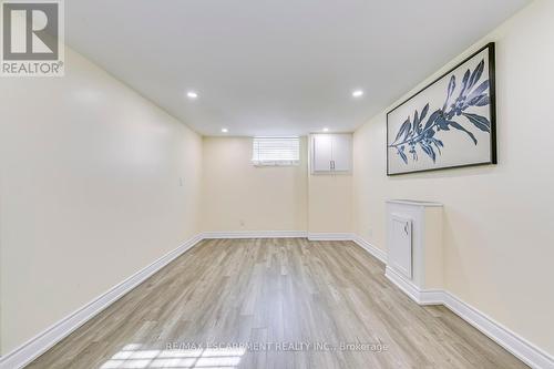 615 Cumberland Avenue E, Burlington, ON - Indoor Photo Showing Other Room