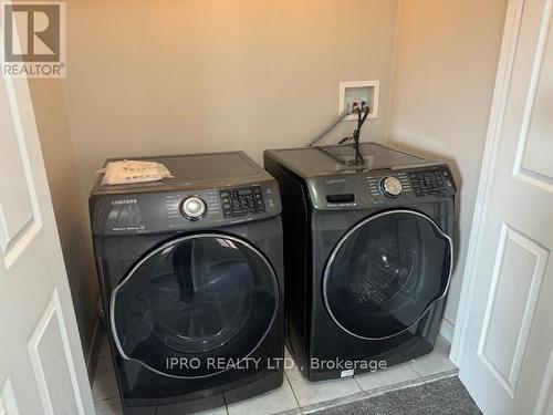 792 Bolingbroke Drive, Milton, ON - Indoor Photo Showing Laundry Room