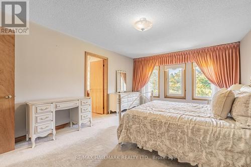 8 Ryckman Lane, Brampton, ON - Indoor Photo Showing Bedroom