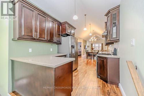 7 Amber Road, Cambridge, ON - Indoor Photo Showing Other Room