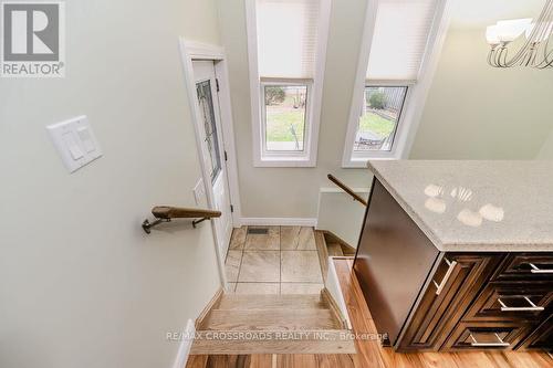 7 Amber Road, Cambridge, ON - Indoor Photo Showing Other Room