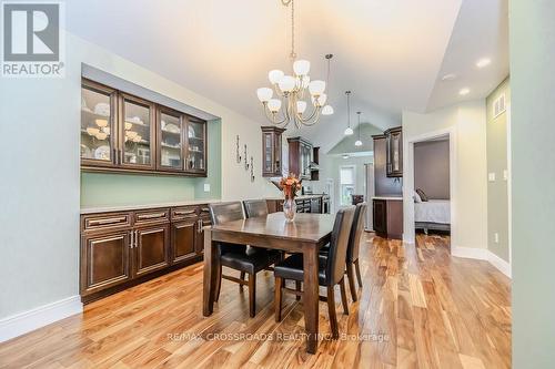 7 Amber Road, Cambridge, ON - Indoor Photo Showing Dining Room