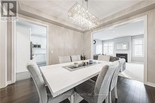 51 Narbonne Crescent, Hamilton, ON - Indoor Photo Showing Dining Room