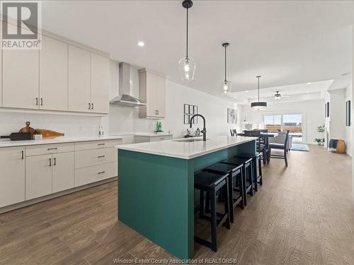 3198 Tullio Drive, Lasalle, ON - Indoor Photo Showing Kitchen With Upgraded Kitchen