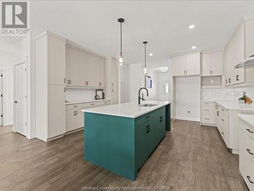 3198 Tullio Drive, Lasalle, ON - Indoor Photo Showing Kitchen With Upgraded Kitchen