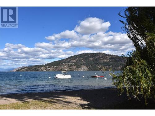 415 Hummingbird Avenue, Vernon, BC - Outdoor With Body Of Water With View