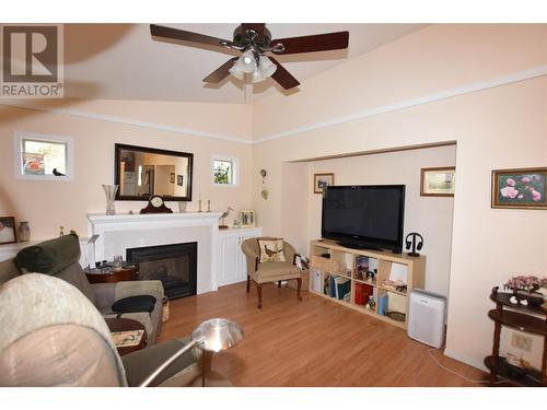 415 Hummingbird Avenue, Vernon, BC - Indoor Photo Showing Living Room With Fireplace