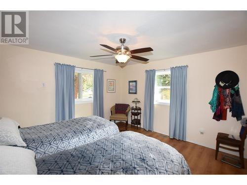 415 Hummingbird Avenue, Vernon, BC - Indoor Photo Showing Bedroom