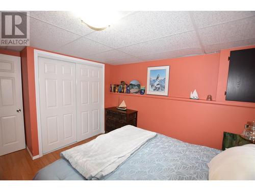 415 Hummingbird Avenue, Vernon, BC - Indoor Photo Showing Bedroom