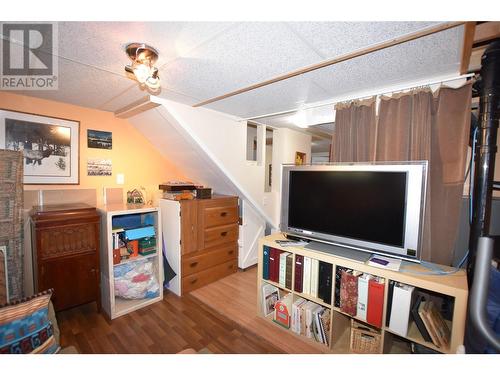 415 Hummingbird Avenue, Vernon, BC - Indoor