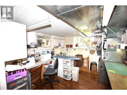 415 Hummingbird Avenue, Vernon, BC - Indoor