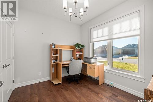 24 2805 Lakeview Drive, Prince Albert, SK - Indoor Photo Showing Office