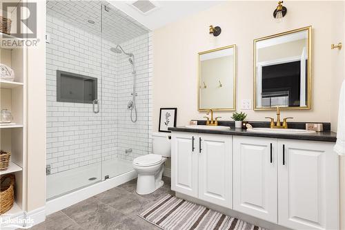 240 Wild Rose Drive, Gravenhurst, ON - Indoor Photo Showing Bathroom