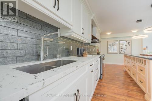 66 Mills Road, Brighton, ON - Indoor Photo Showing Kitchen With Double Sink With Upgraded Kitchen