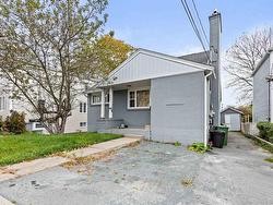 3663 Deal Street  Halifax, NS B3N 2Y6