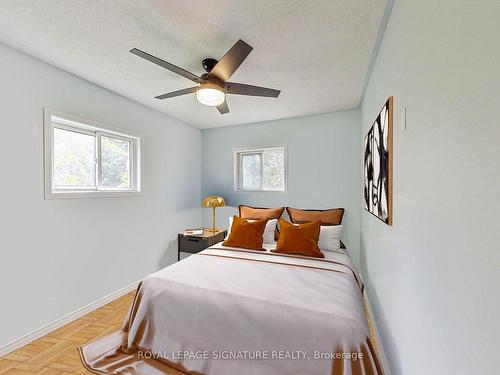 20 Twelfth St, Toronto, ON - Indoor Photo Showing Bedroom