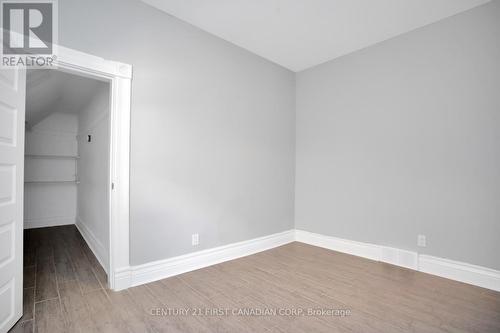 492 Grosvenor Street, London, ON - Indoor Photo Showing Other Room