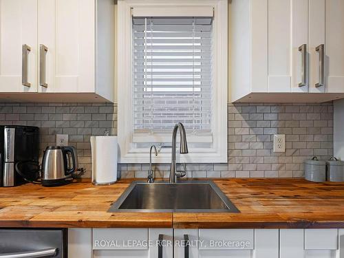 304 Dogwood St, Orangeville, ON - Indoor Photo Showing Kitchen