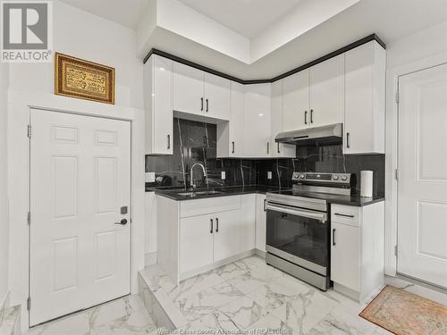 1320 Grand Marais Road East, Windsor, ON - Indoor Photo Showing Kitchen