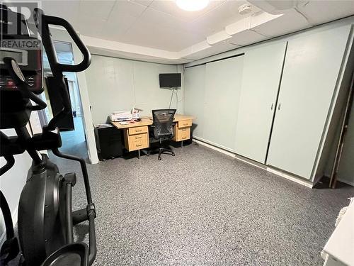 4388 Mount Royal, Windsor, ON - Indoor Photo Showing Gym Room