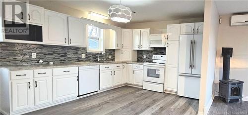 101 Evergreen Drive, Moncton, NB - Indoor Photo Showing Kitchen