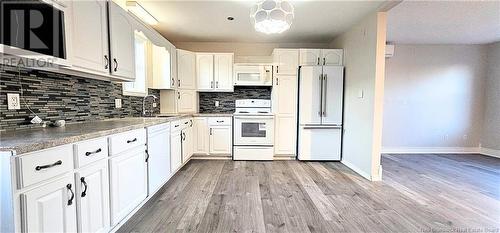 101 Evergreen Drive, Moncton, NB - Indoor Photo Showing Kitchen