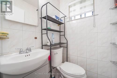 #2 - 353 Driftwood Avenue, Toronto, ON - Indoor Photo Showing Bathroom