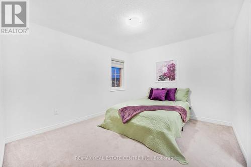 5 Forsyth Crescent E, Brampton, ON - Indoor Photo Showing Bedroom