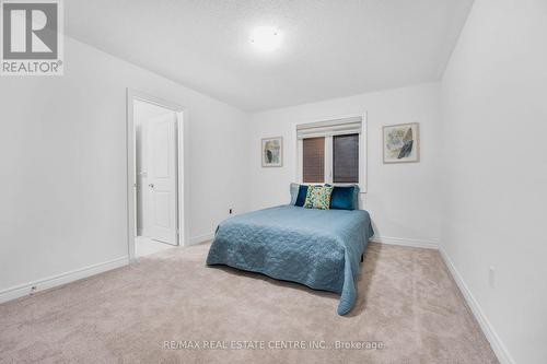 5 Forsyth Crescent E, Brampton, ON - Indoor Photo Showing Bedroom