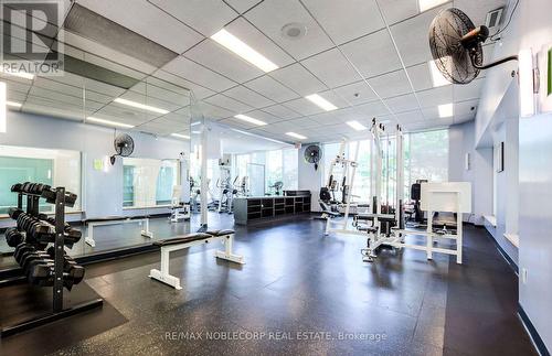 817 - 942 Yonge Street, Toronto, ON - Indoor Photo Showing Gym Room