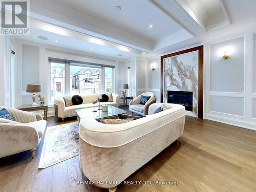 145 Norton Avenue, Toronto, ON - Indoor Photo Showing Living Room