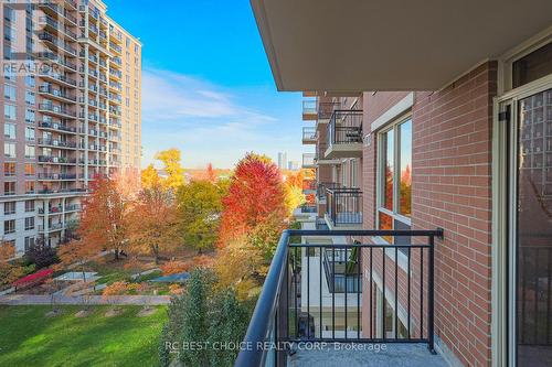 504 - 1103 Leslie Street, Toronto, ON - Outdoor