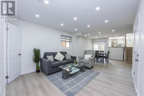 66 Swennen Drive, Brampton, ON - Indoor Photo Showing Living Room