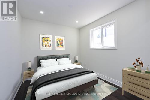 3375 Acala Crescent, Mississauga, ON - Indoor Photo Showing Bedroom