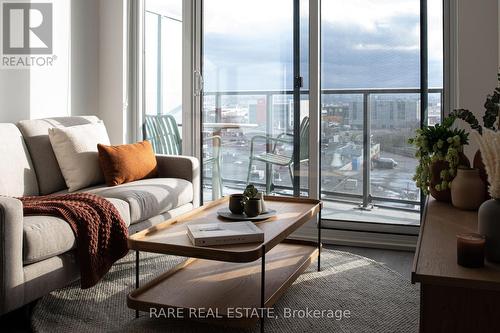 507 - 36 Zorra Street, Toronto, ON - Indoor Photo Showing Living Room